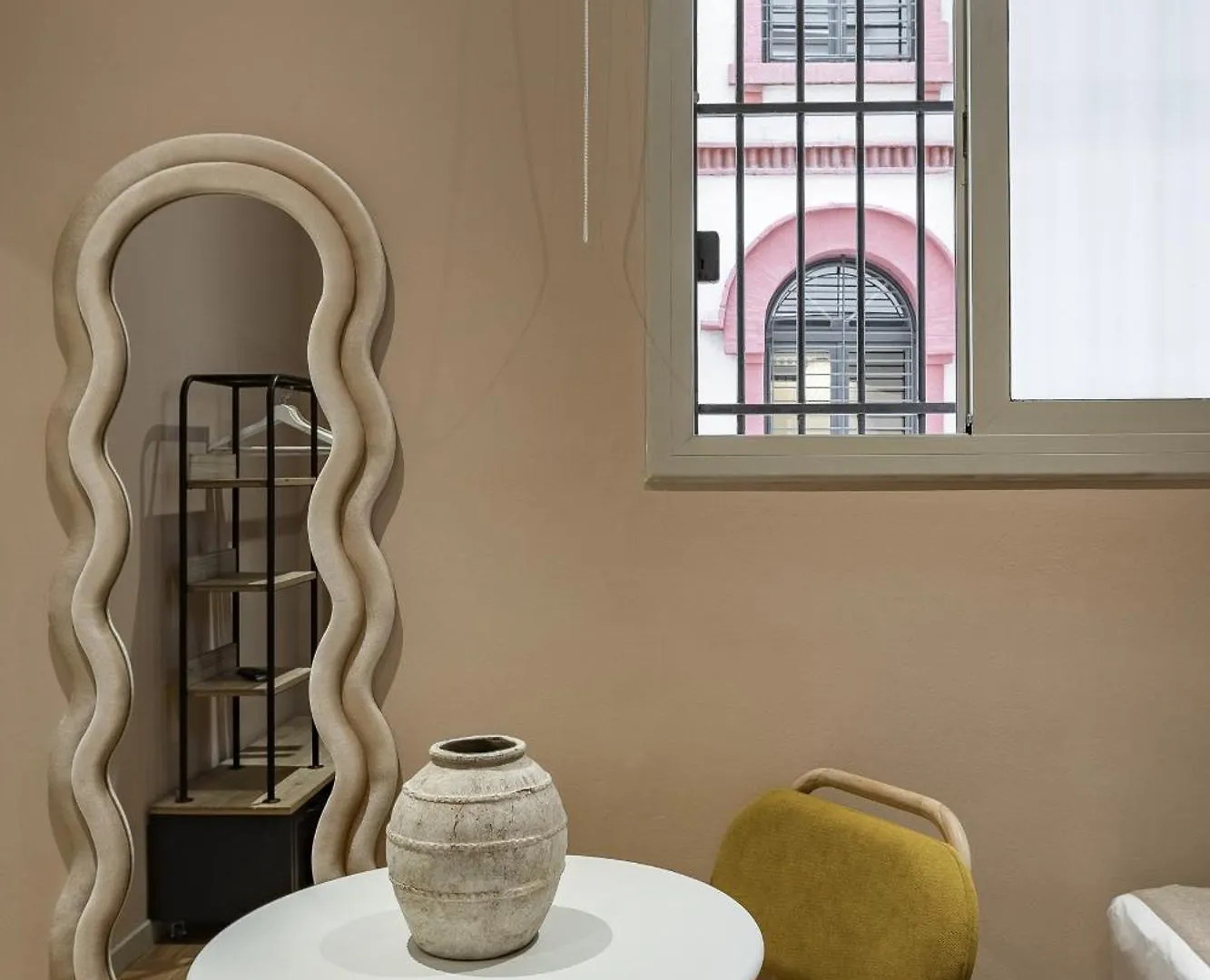 Ola Living Hostal Diagonal Barcelona 0*,  Hiszpania