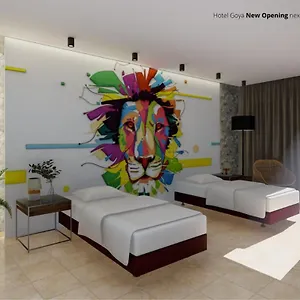 https://lloret-club-hotel-goya.topcostabravahotels.com