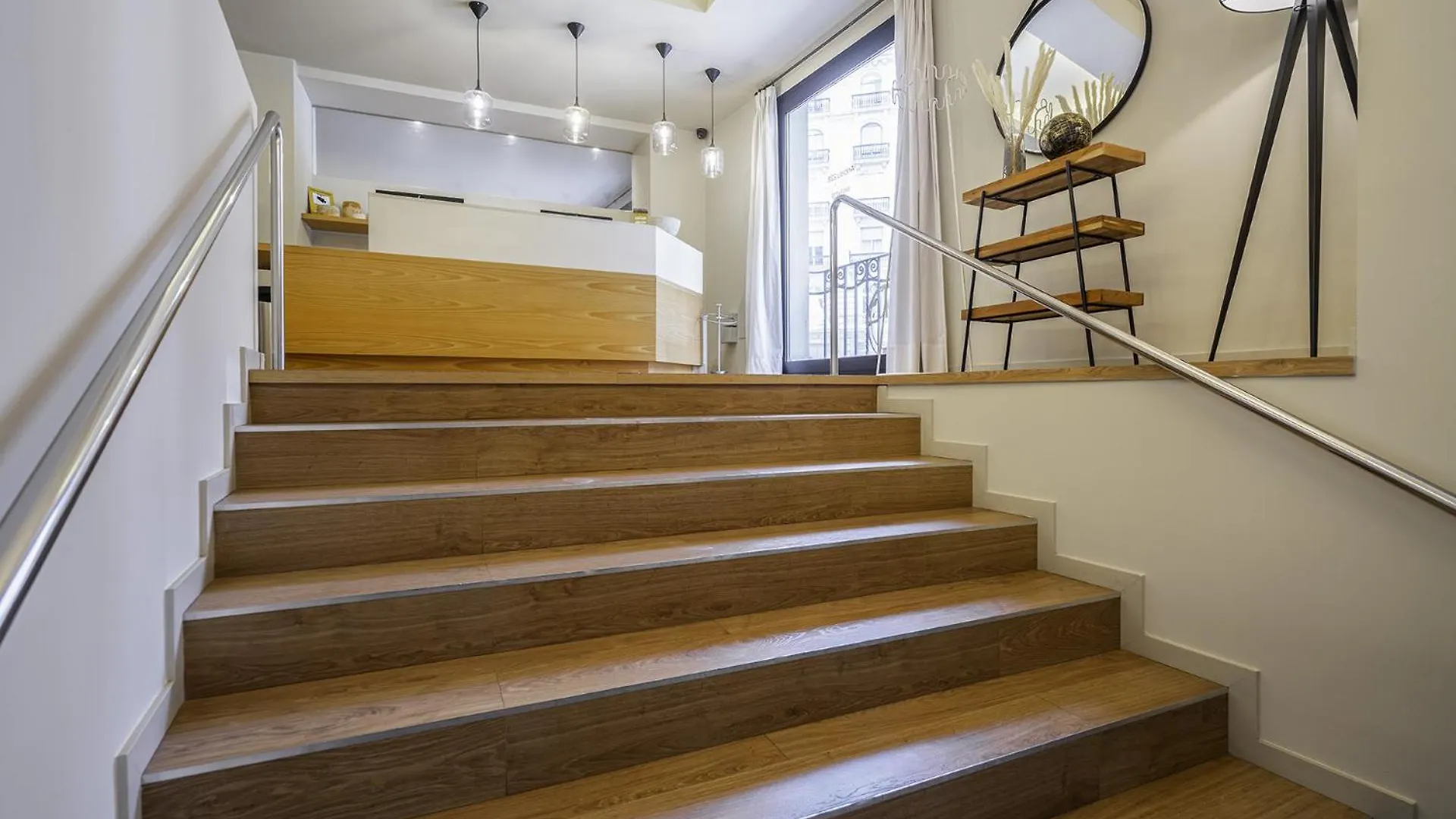 Ola Living Hostal Diagonal Barcelona 0*,  Spanien
