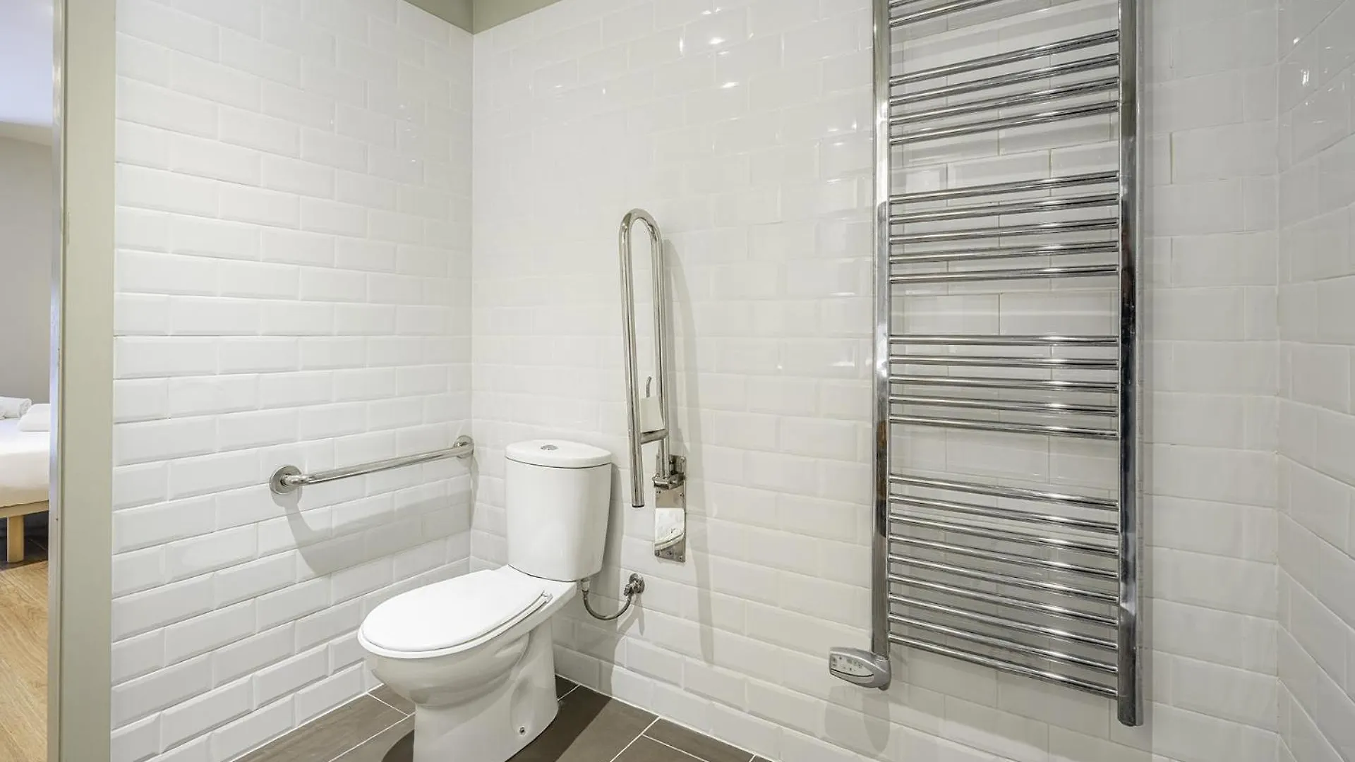 Ola Living Hostal Diagonal Barcelona Gæstehus