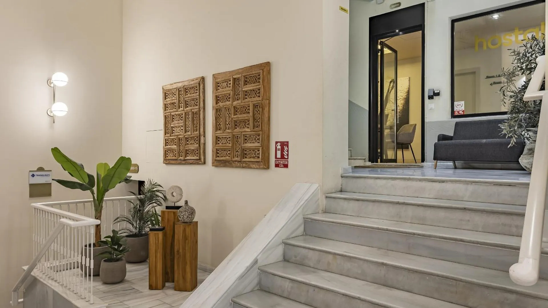 Ola Living Hostal Diagonal Barcellona 0*,  Spagna