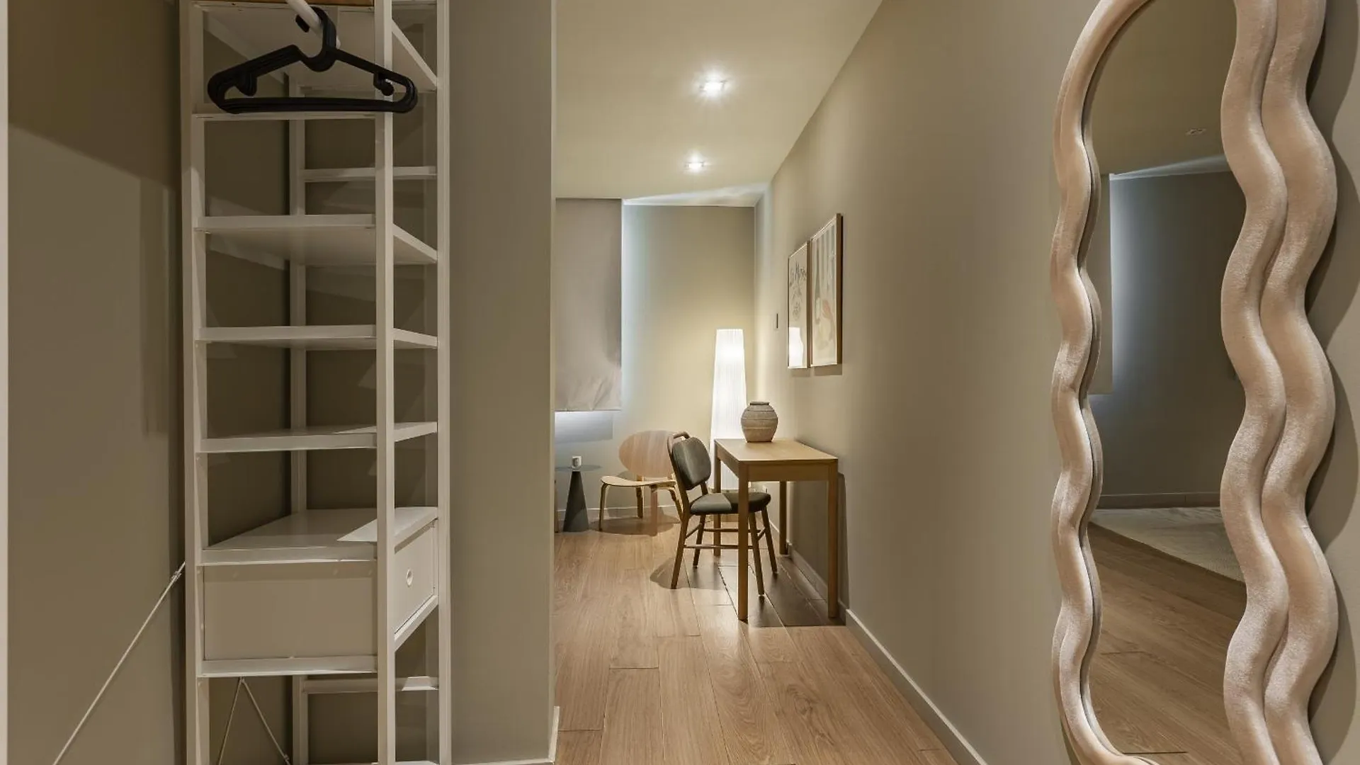Ola Living Hostal Diagonal Barcellona