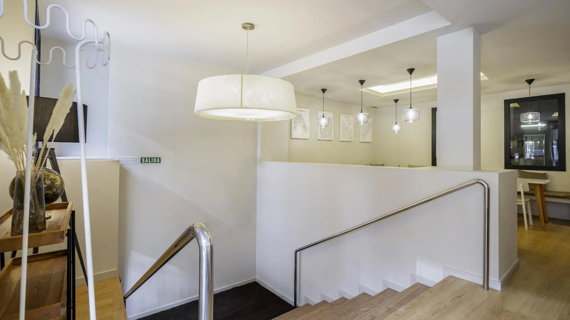 Ola Living Hostal Diagonal Barcellona 0*,  Spagna