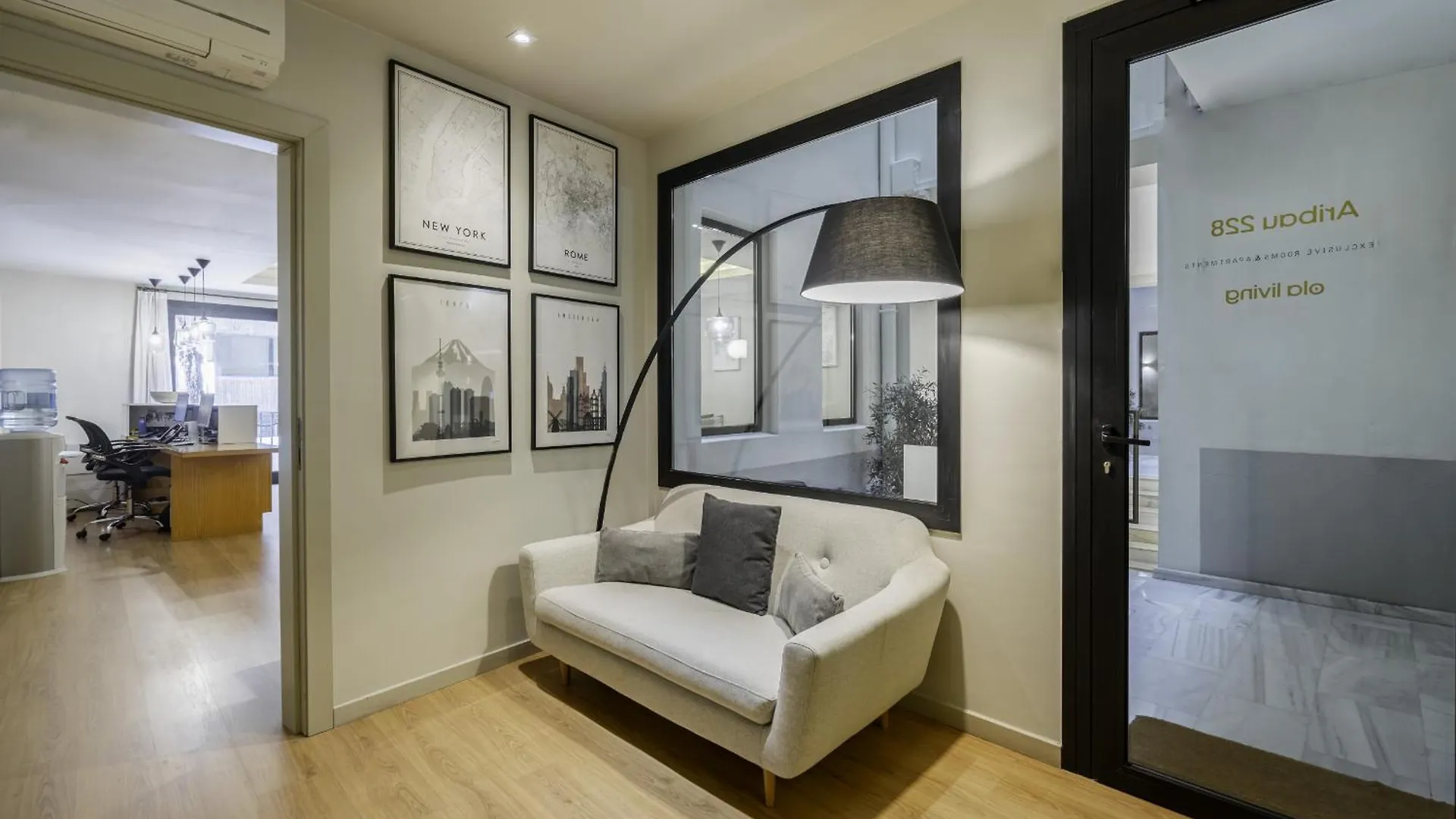 Affittacamere Ola Living Hostal Diagonal Barcellona